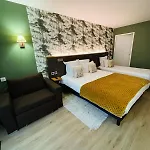 Castel Fleuri Hotel
