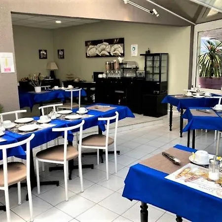 Castel Fleuri 3* Tours