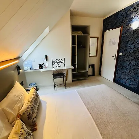 Castel Fleuri Отель