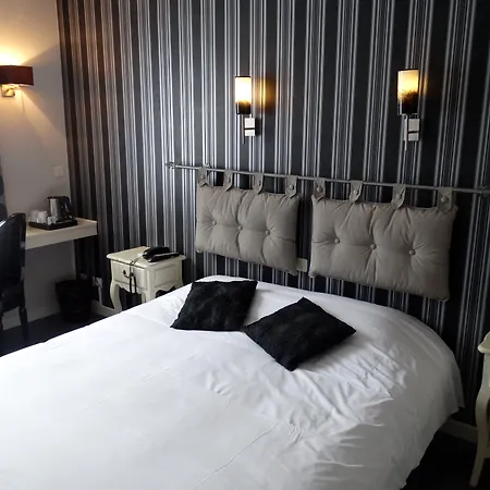 Castel Fleuri Hotel 3*