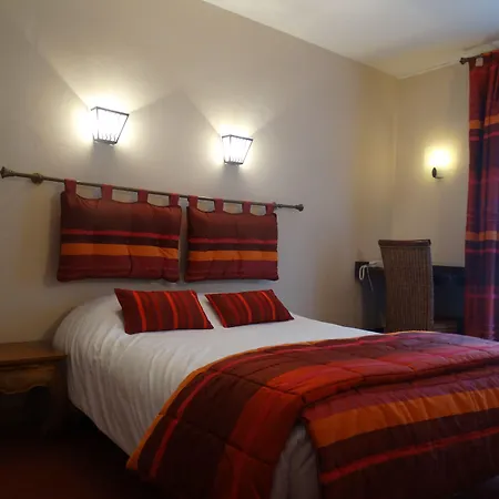 Castel Fleuri Hotel 3*