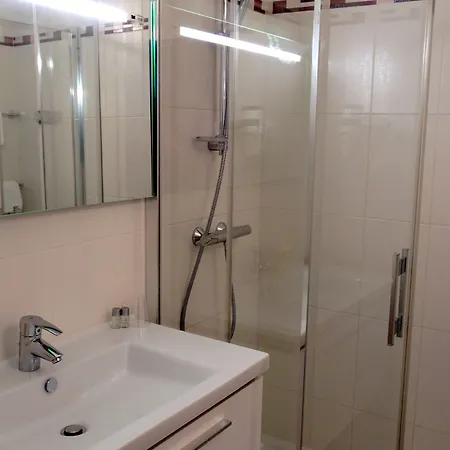 Castel Fleuri Отель