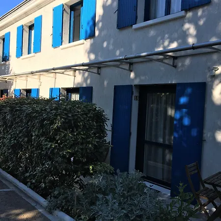 Отель Castel Fleuri