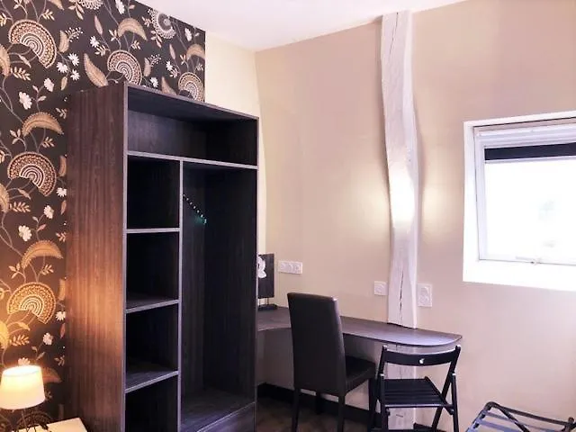 מלון Castel Fleuri טור