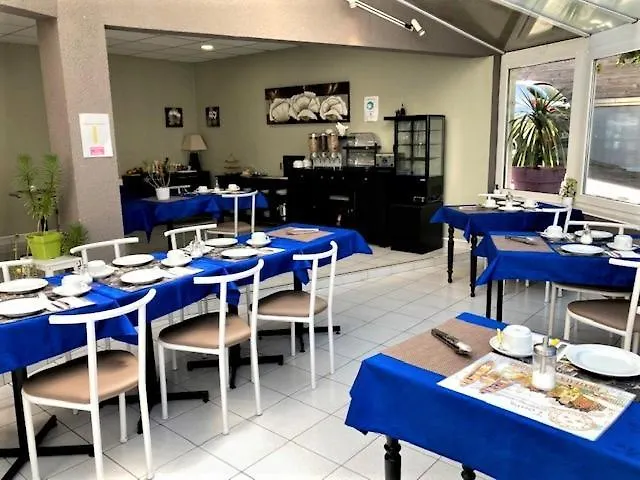 Castel Fleuri 3* Tours