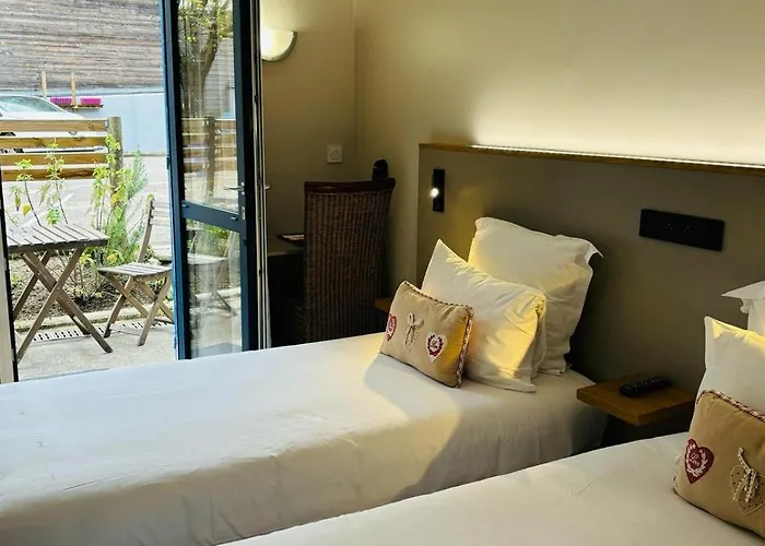 Castel Fleuri Hotel 3*