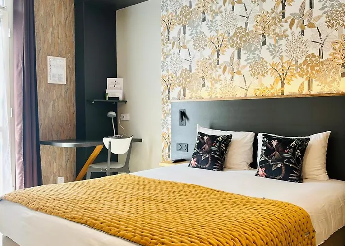 Castel Fleuri Hotel Tours