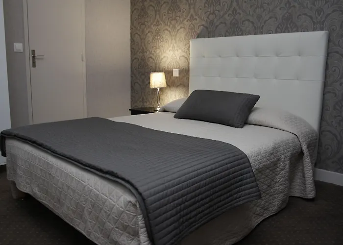 מלון Castel Fleuri טור