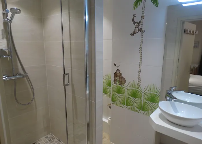 Castel Fleuri טור